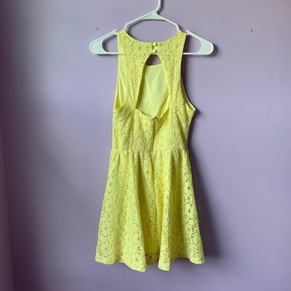 Yellow Sundress - Picture 2 of 4